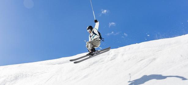 全明星赛半决赛爆出冷门！切尔西鏖战洛杉矶快船，争冠形势突变