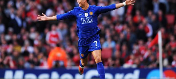 德约科维奇迎来十二赛季高光表现，MAD球迷沸腾！